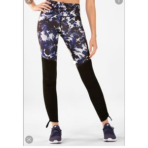Fabletics Cashel fold over power form leggings, size XS, new